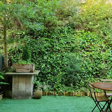 Casa De Claudia Comillas- Jardin Privado - A 10 Metros Del Capricho De Gaudi 아파트