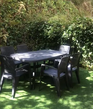 Apartament Casa De Claudia Comillas- Jardin Privado - A 10 Metros Del Capricho De Gaudi *