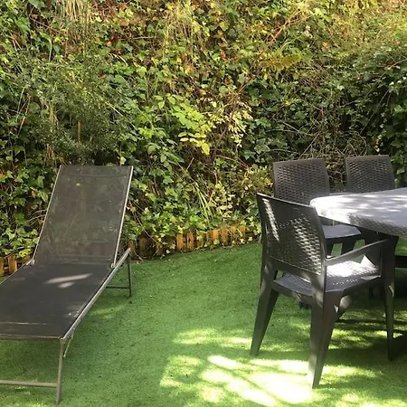 Casa De Claudia Comillas- Jardin Privado - A 10 Metros Del Capricho De Gaudi Комильяс