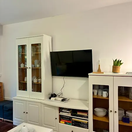 Casa De Claudia Comillas- Jardin Privado - A 10 Metros Del Capricho De Gaudi