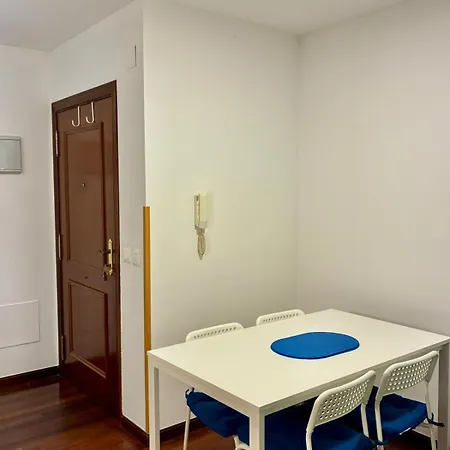 Casa De Claudia Comillas- Jardin Privado - A 10 Metros Del Capricho De Gaudi Апартаменты Комильяс