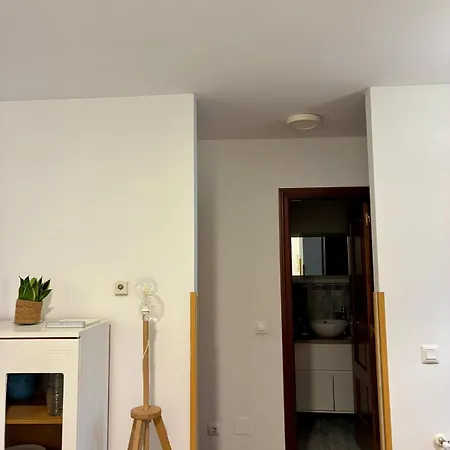 Casa De Claudia Comillas- Jardin Privado - A 10 Metros Del Capricho De Gaudi