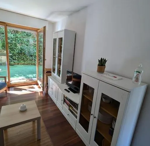 Casa De Claudia Comillas- Jardin Privado - A 10 Metros Del Capricho De Gaudi Appartement *