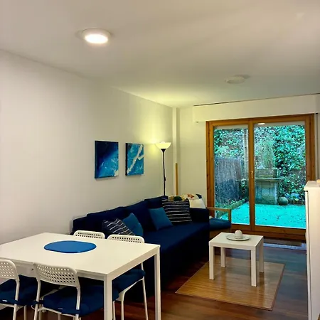 Casa De Claudia Comillas- Jardín Privado - A 10 Metros Del Capricho De Gaudí Apartamento