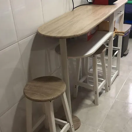 Apartamento Casa De Claudia Comillas- Jardín Privado - A 10 Metros Del Capricho De Gaudí