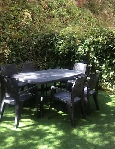 Apartmán Casa De Claudia Comillas- Jardin Privado - A 10 Metros Del Capricho De Gaudi *