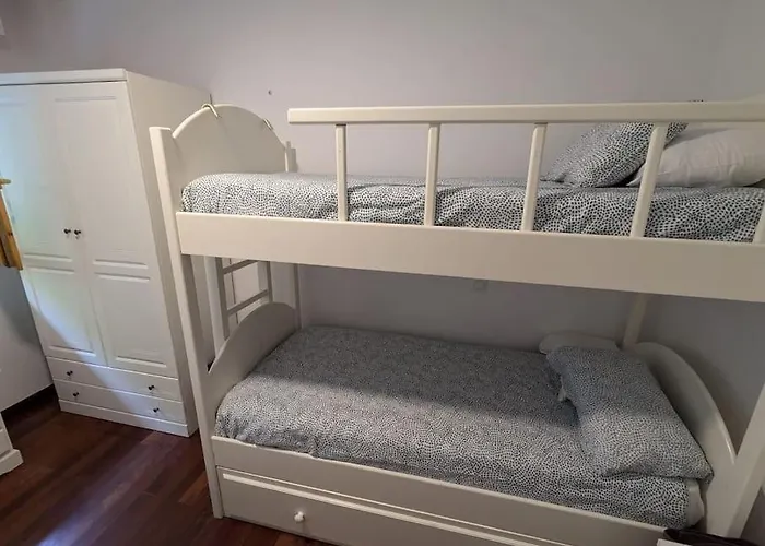 Apartmán Casa De Claudia Comillas- Jardin Privado - A 10 Metros Del Capricho De Gaudi *