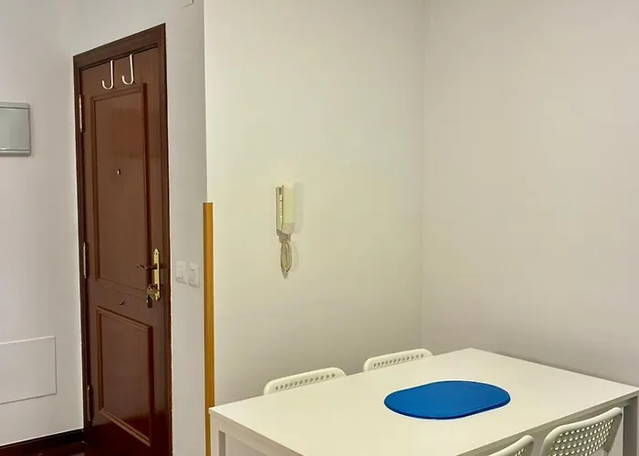 Casa De Claudia Comillas- Jardin Privado - A 10 Metros Del Capricho De Gaudi Apartmán Comillas