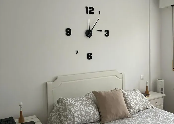 Casa De Claudia Comillas- Jardin Privado - A 10 Metros Del Capricho De Gaudi * Comillas